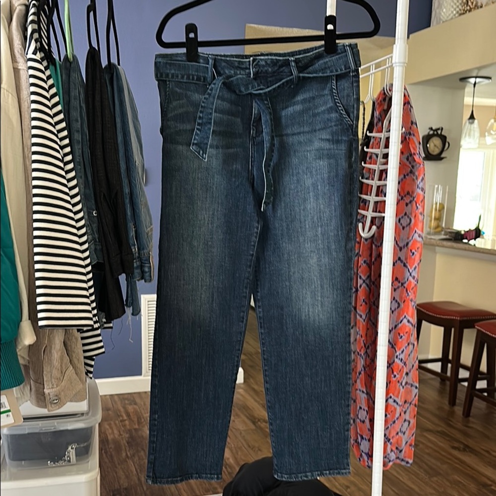 NYDJ Relaxed Fit Blue Jeans with Tie Belt